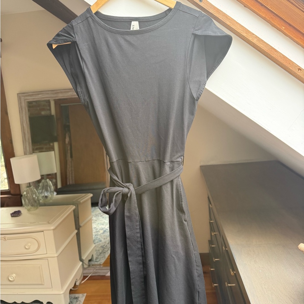 Pact Black Dress M with tie and pockets